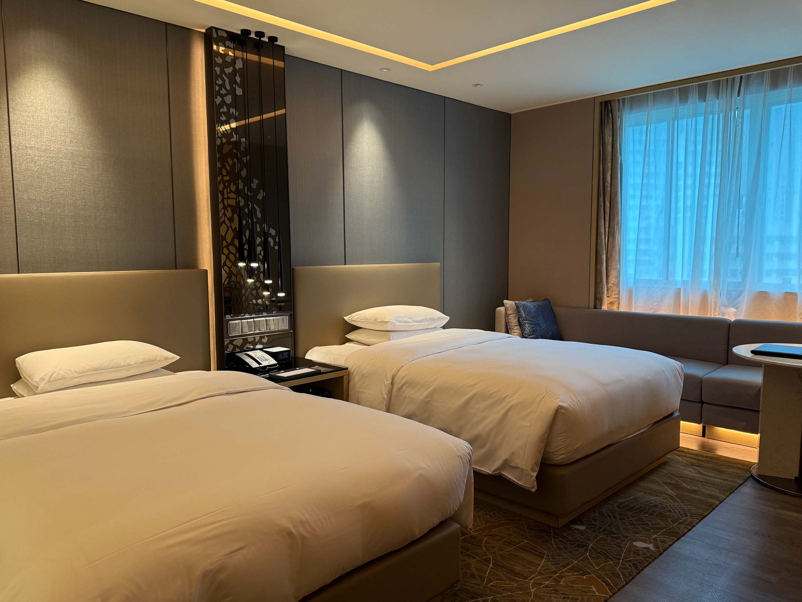 Review: Renaissance Shenzhen Luohu